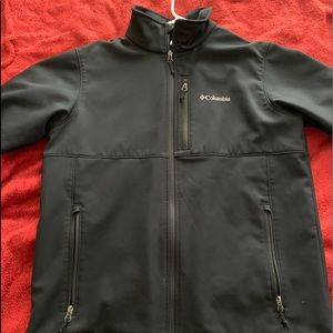 Columbia Ascender Water Resistant Softshell Jacket